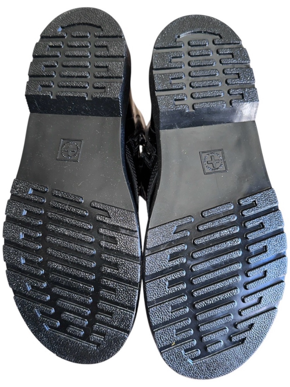 Dr.Martens Black Iridescent lace up boots - Picture 3 of 5